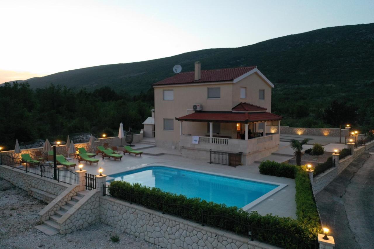 Villa Secret Beauty With Saltwater Pool Imotski Exterior photo